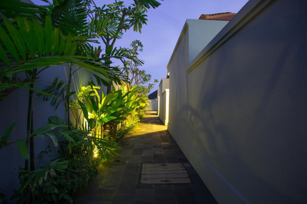 The Awandari Villas Seminyak - Chse Certified Exterior photo